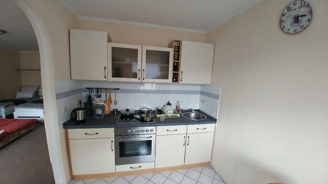 Sunny 1-Room Apartment Near Railway Station Garmisch-Partenkirchen